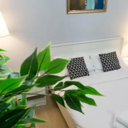 Ultra Nest In Old Town * Bucarest
